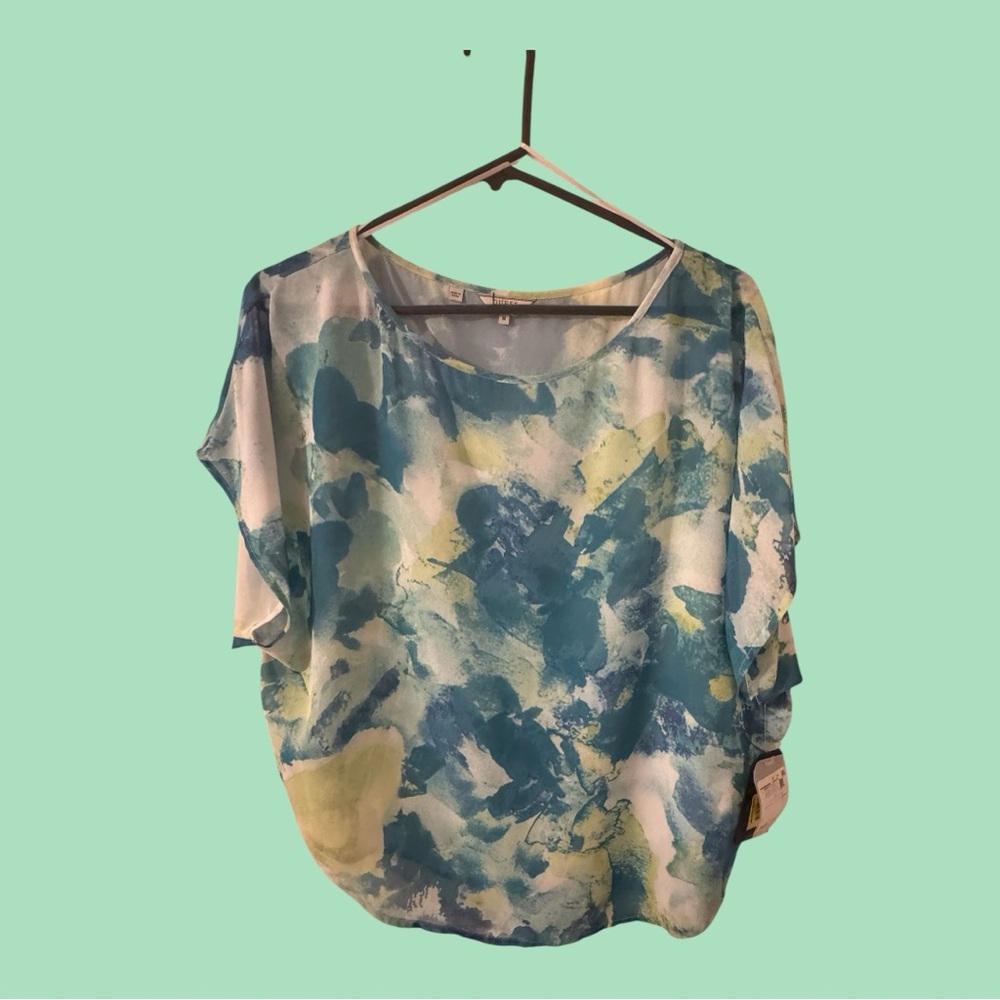 GUESS Los Angeles Watercolor Semi Sheer Blouse M  New With Tags!!